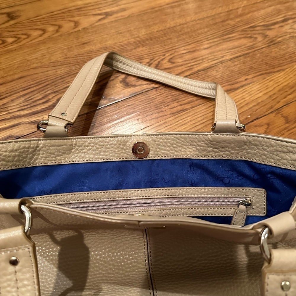 Cole Haan Women’s Tan Hand Bag - Picture 10 of 11